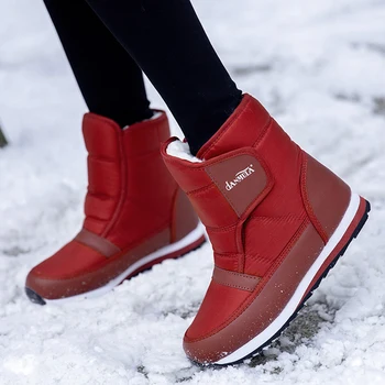 2022 Nauji moteriški sniego batai šiltas, patogus, storas kailis žieminiai batai moterims, batai vandeniui neslidus butas raudona batai