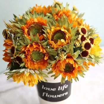 5 vadovai Geltona puokštė Šilko Saulėgrąžų dirbtinės gėlės, dekoratyvinių saulėgrąžų stalo išdėstymas namų dekoro priedai