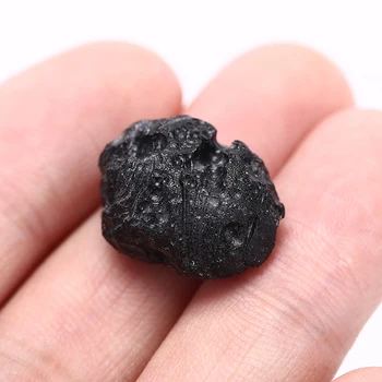 1Pc Gamtos Tailando Stiklo Meteoritas Originalus Stonestone Mineralinių Pavyzdys 
