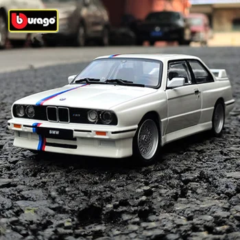 Bburago 1:24 1988 m. BMW 3 Serijos M3 E30 Lieti Sporto Automobilio Modelį Diecasts Metalo Klasikinių Automobilių Modelį Aukštos Modeliavimas Vaikų Žaislas Dovana Nuotrauka 2